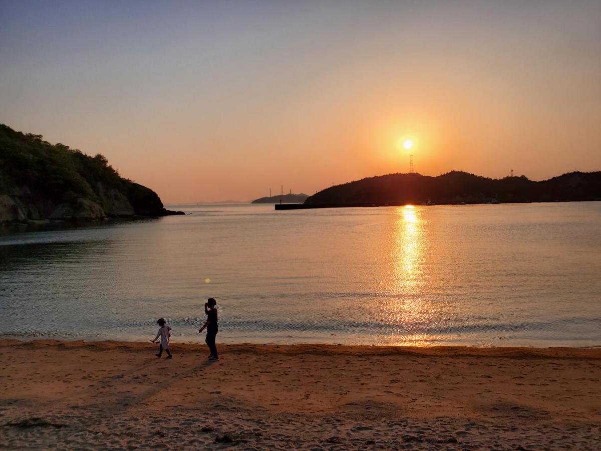 Yado Seven Beach Naoshima Zewnętrze zdjęcie